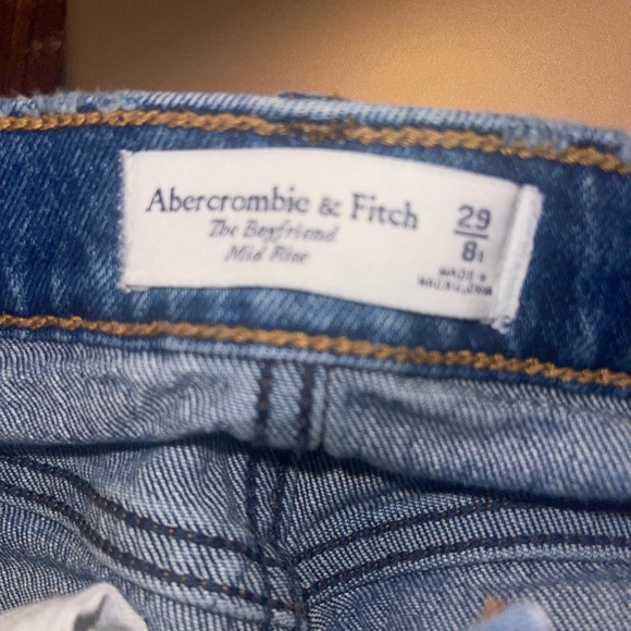 Abercrombie‎ & Fitch Women  29/8 R The boyfriend Mid Rise Distressed  Jean - Picture 2 of 5